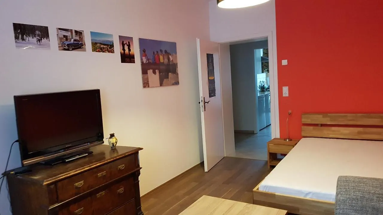 Retro Courtyard Stay Leipzig Германия